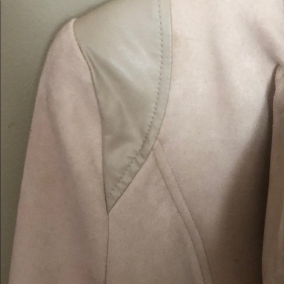 Jacket - Picture 4 of 6